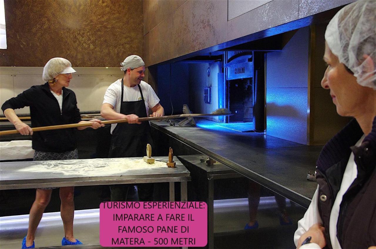 Dimora Mefite-Camere Con Bagno Privato E Self Check-In Matera Eksteriør bilde