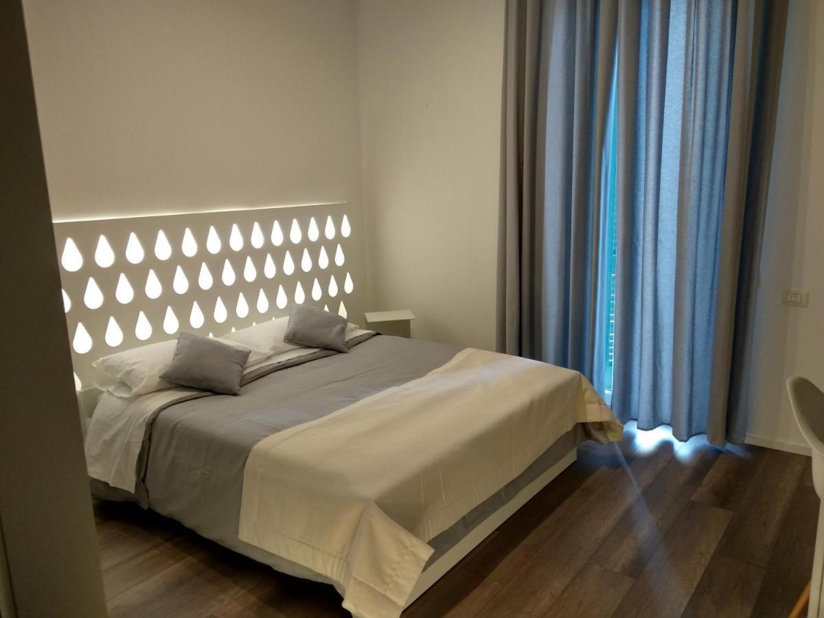 Dimora Mefite-Camere Con Bagno Privato E Self Check-In Matera Eksteriør bilde