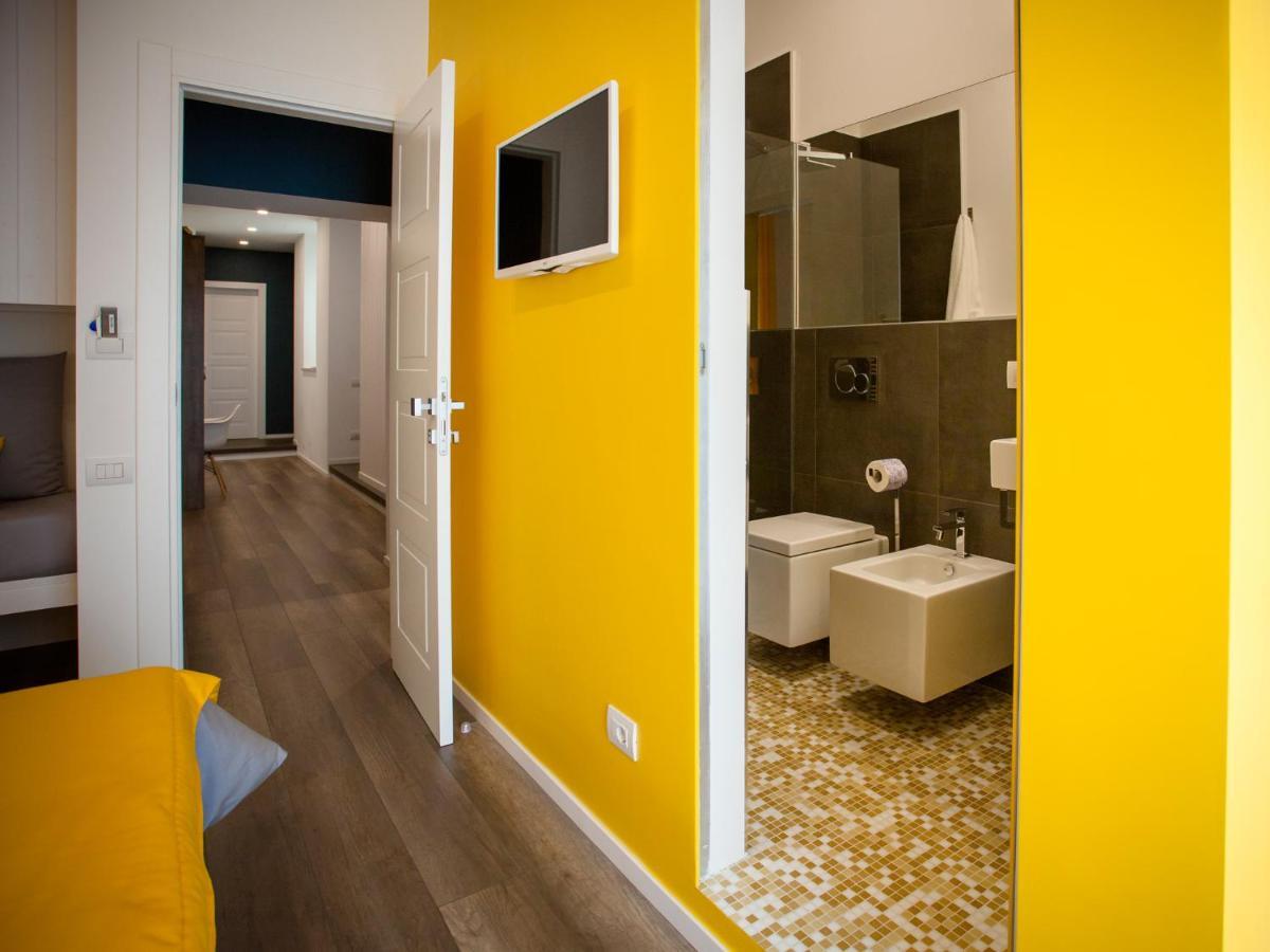 Dimora Mefite-Camere Con Bagno Privato E Self Check-In Matera Eksteriør bilde
